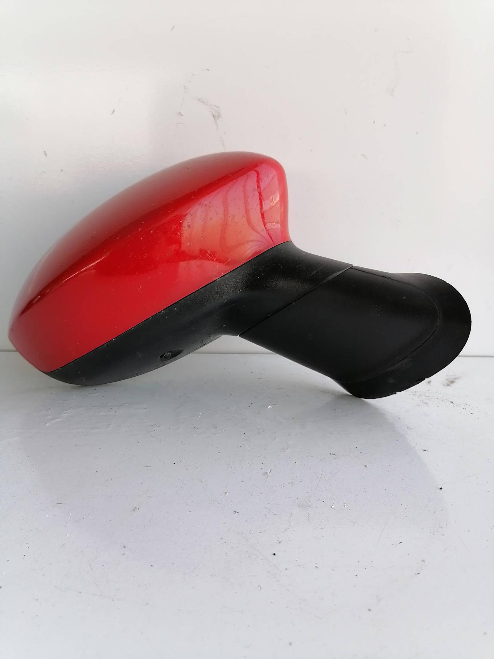 Retrovisore est. dx.